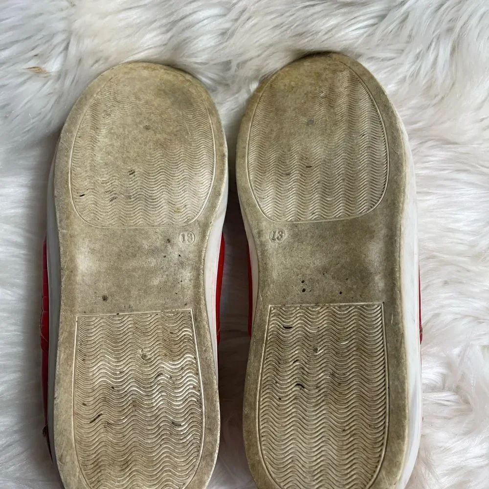 Tim Evans England Red slip on Men loafers gold tone chain front accent SZ13 - Picture 7 of 7